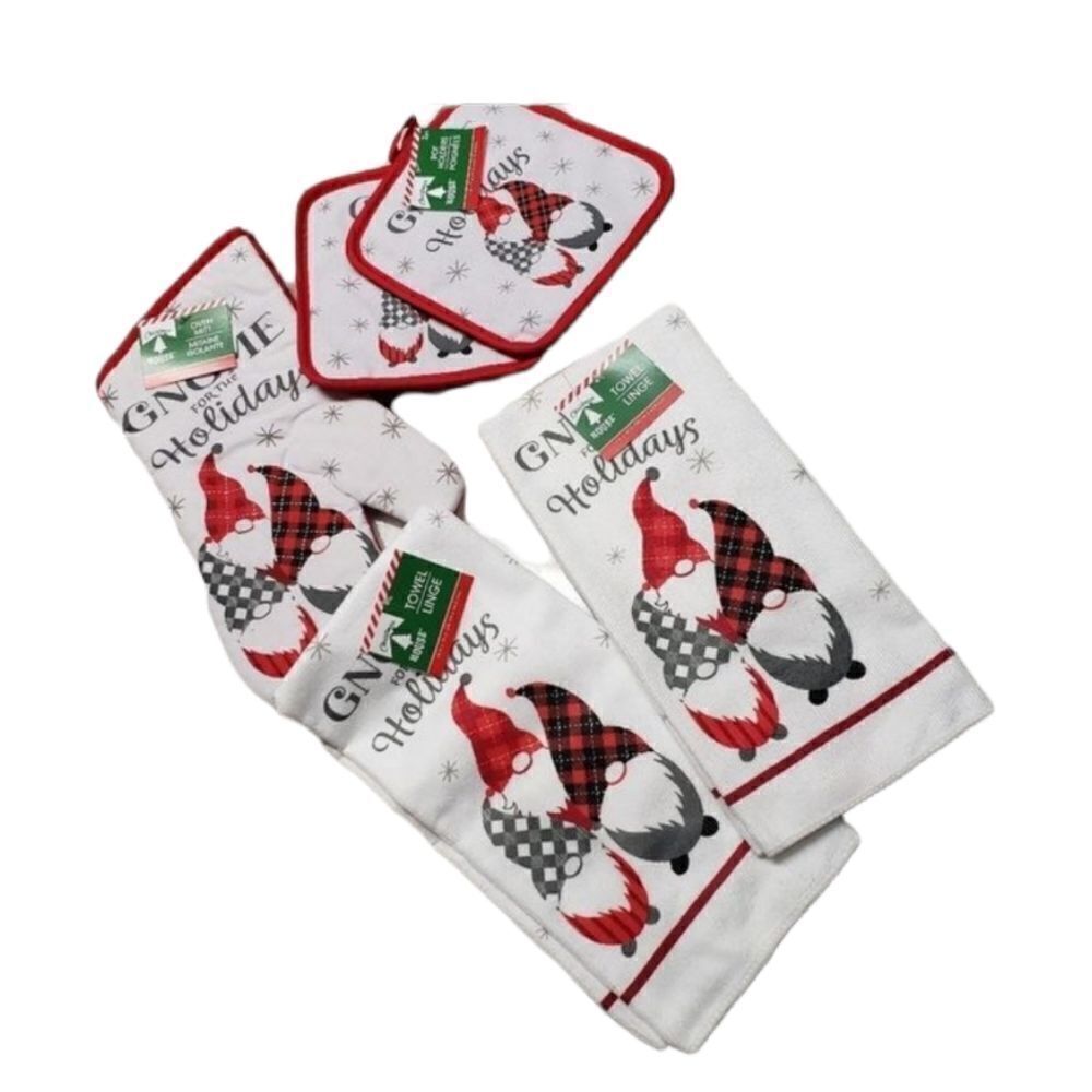 Christmas Set of 5 items,  towels and potholders knomes, NEW